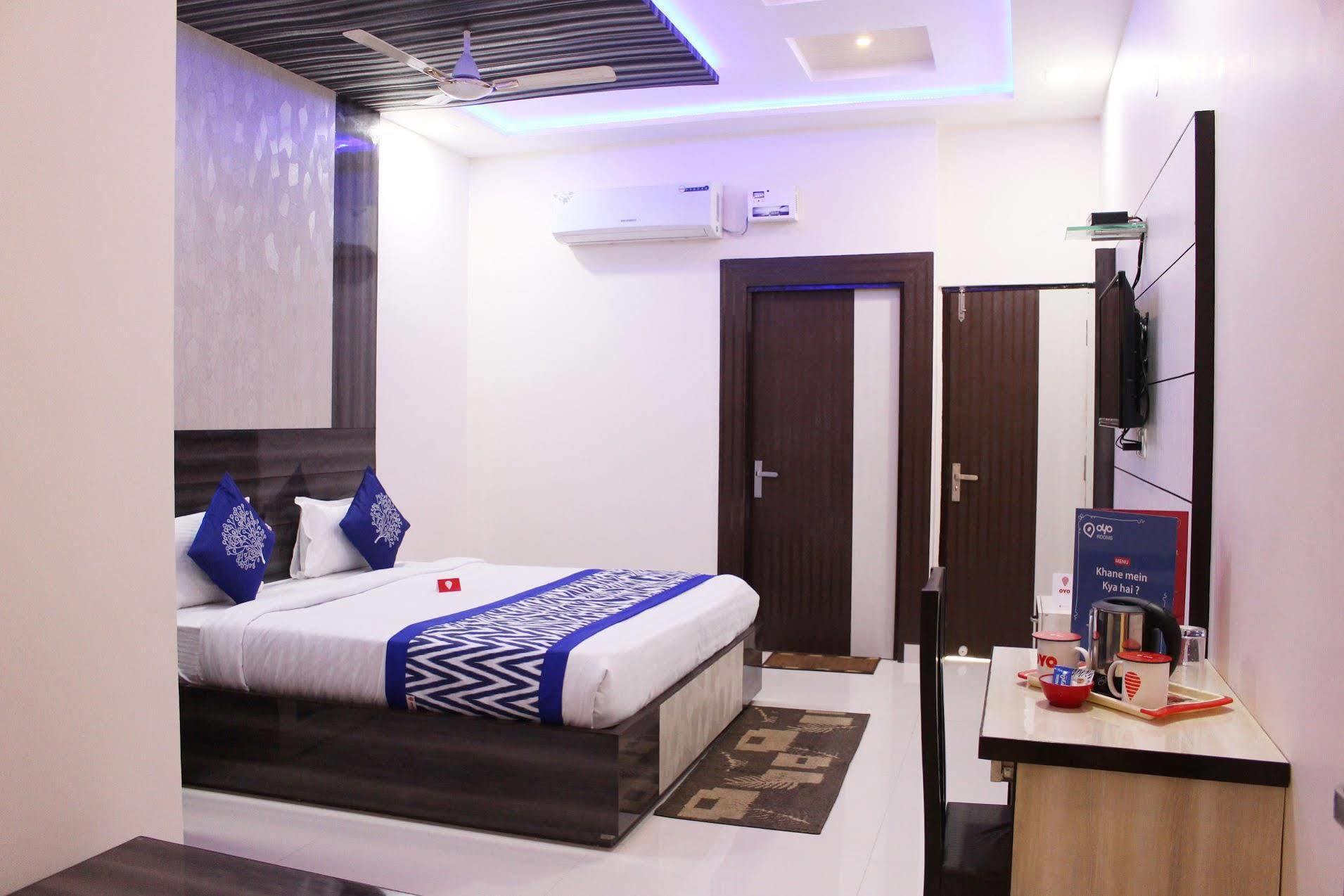 Oyo 3202 Hotel Gayatri Residency Agra  Exterior photo